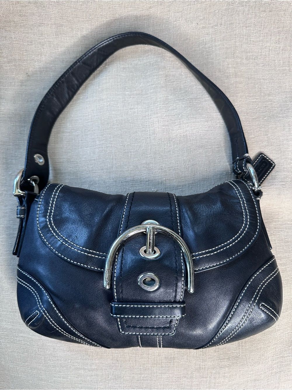 Coach 10316 Vintage Y2K SMALL Soho Black Leather Shoulder Bag Contrast Stitching - Picture 13 of 14